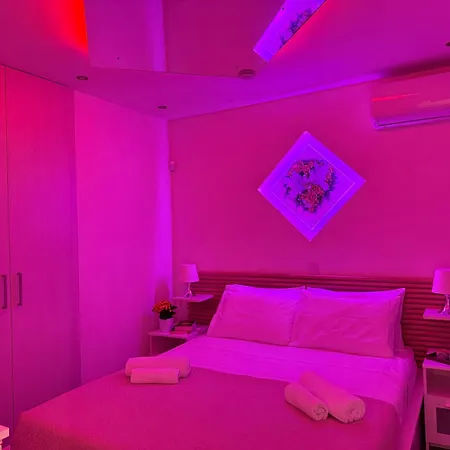 Apartment Lights Of Paradise - Your Happy Escape