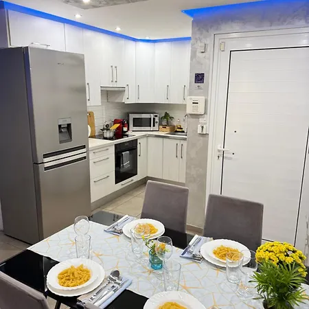Apartmán Lights Of Paradise - Your Happy Escape *